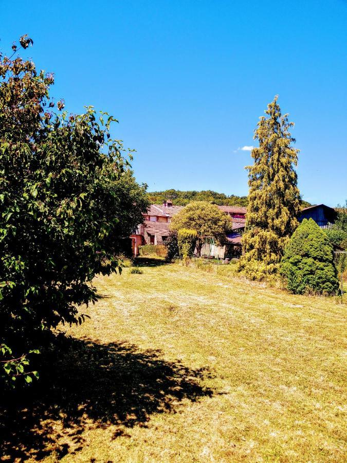 Chez Jul Hotel Bulligny Exterior foto